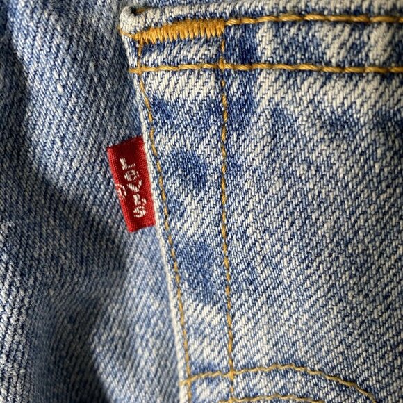 Vintage Levis 560 Jeans Size 10 L Relaxed Tapered Cotton Denim Mom Jeans - Picture 5 of 13